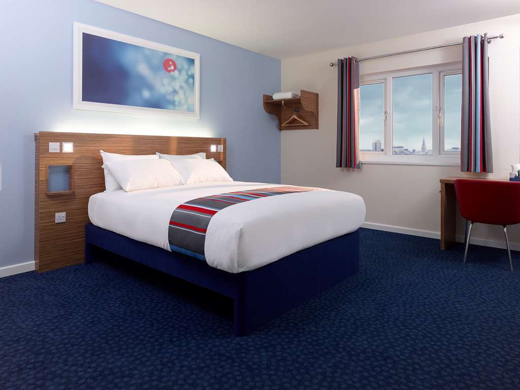 Travelodge Birmingham Oldbury 올드베리 객실 사진