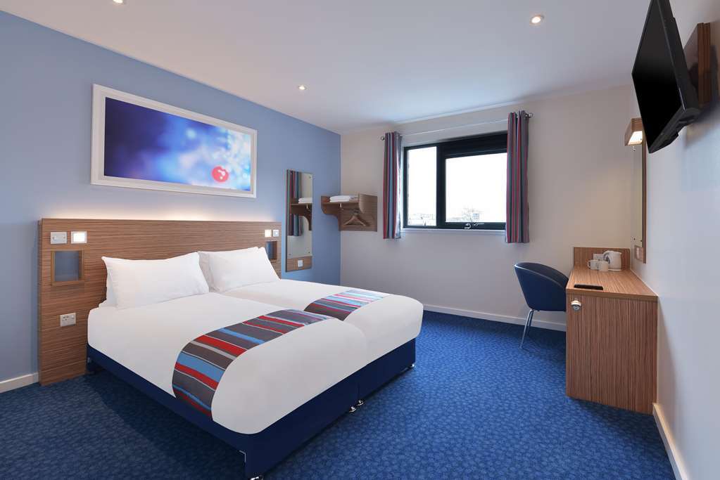 Travelodge Birmingham Oldbury 올드베리 객실 사진